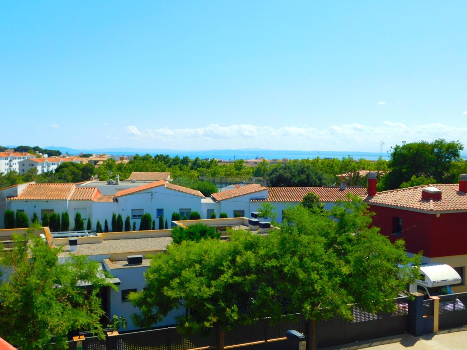 Apartamento Mas Oliva Roses Exterior foto
