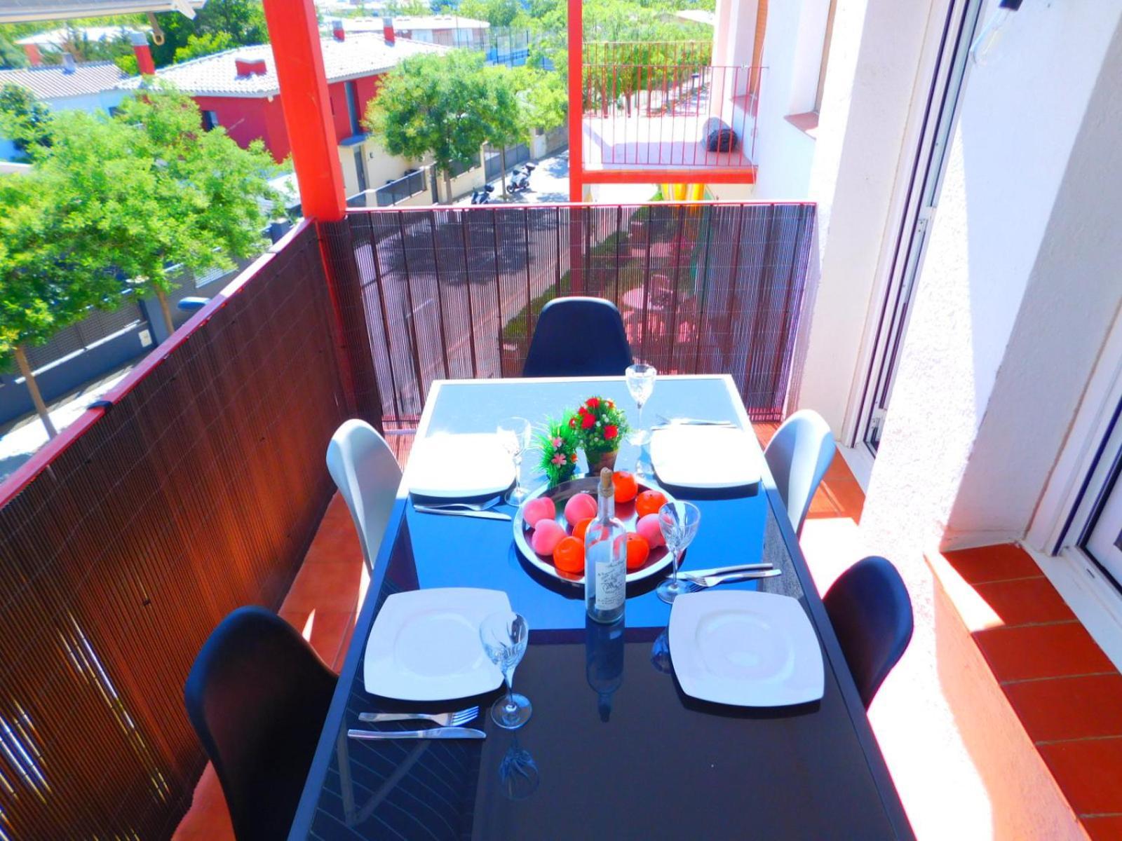 Apartamento Mas Oliva Roses Exterior foto