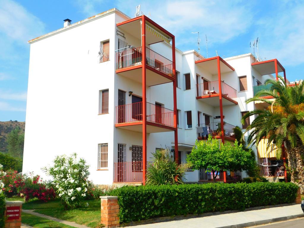 Apartamento Mas Oliva Roses Exterior foto