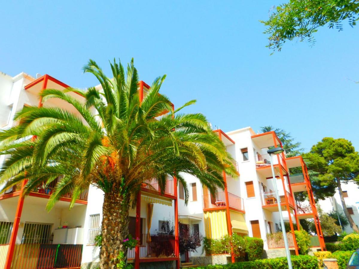 Apartamento Mas Oliva Roses Exterior foto