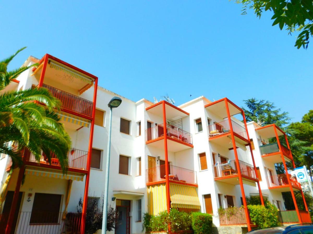 Apartamento Mas Oliva Roses Exterior foto